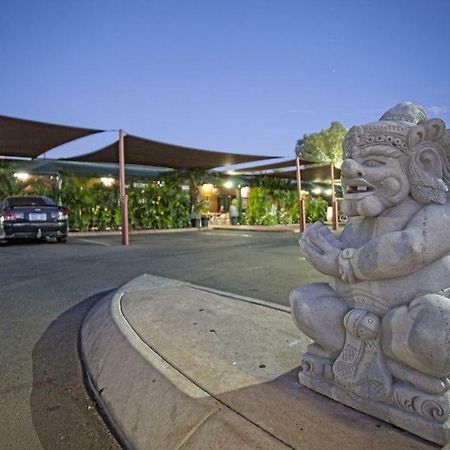 Latitude20 Cattrall Park Motel Karratha Exterior foto